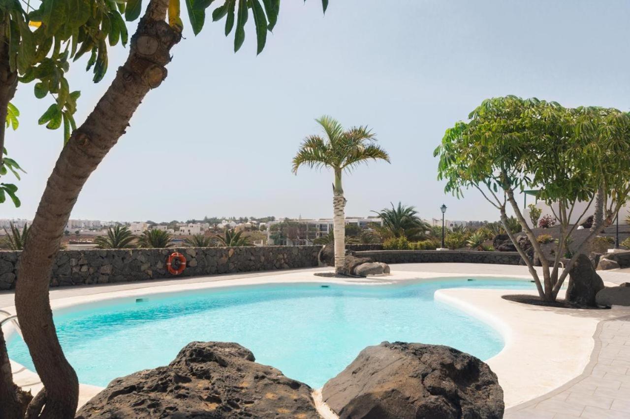 Апартаменты Apartamento Om Con Piscina Y Vistas Al Mar Коста-Тегисе Экстерьер фото